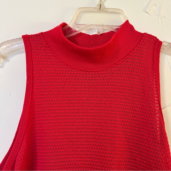 H.I.P. Sleeveless Red Top - Size Large - Picture 3 of 10